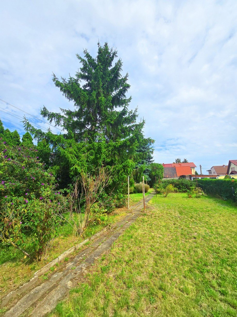 Garten Doppelhaush�lfte Radegast