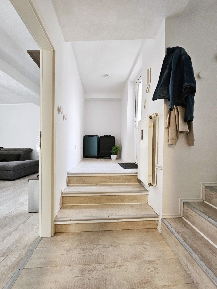 Flur Etagenwohnung K�then (Anhalt)