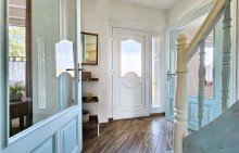 Eingangsbereich Charme trifft auf Moderne: Entdecken Sie  Vintage Home  und verwirklichen Sie Ihren Traum!