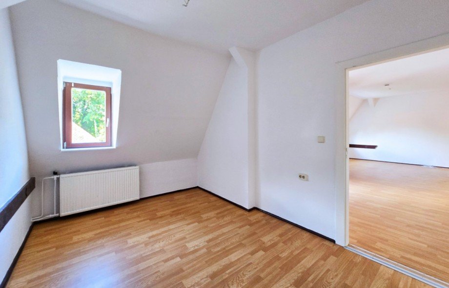 Wohnung DG Mehrfamilienhaus K�then (Anhalt)