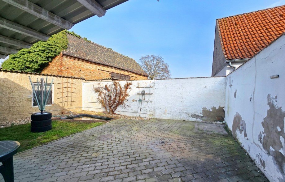 Innenhof Einfamilienhaus Osternienburger Land