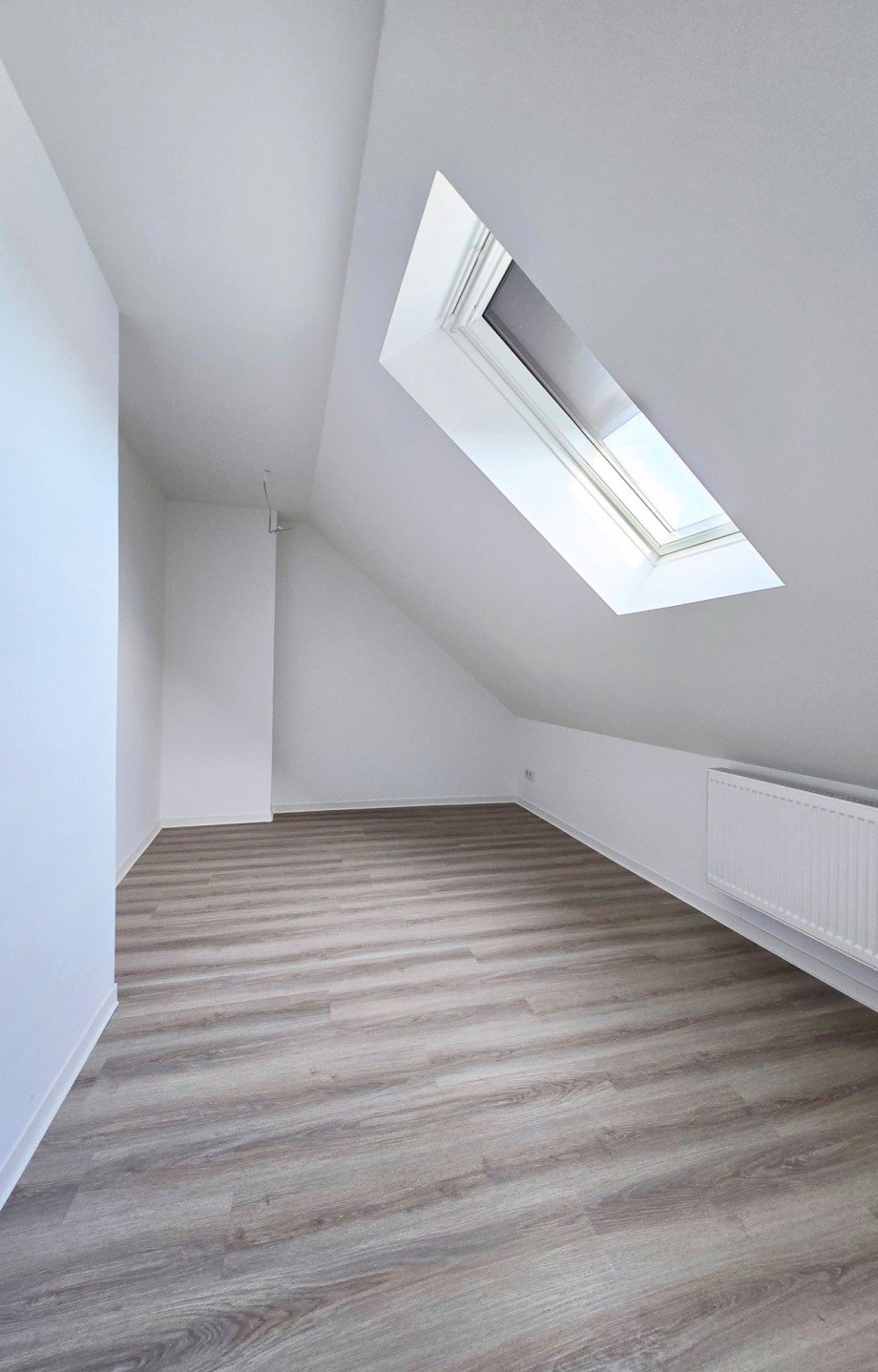 Zimmer DG Reihenmittelhaus Aken