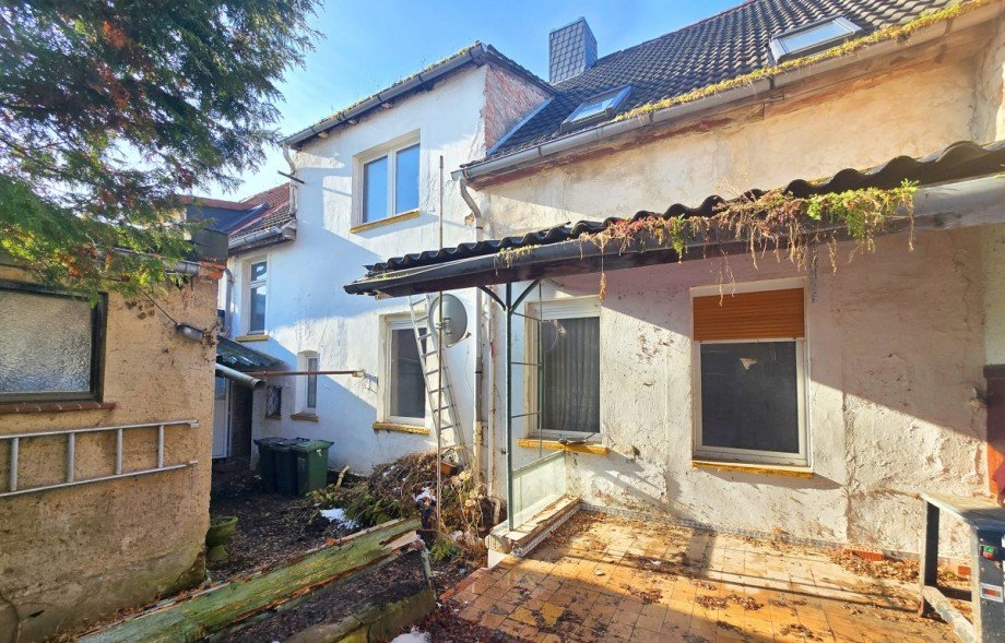 Gartenansicht Reihenmittelhaus K�then (Anhalt)