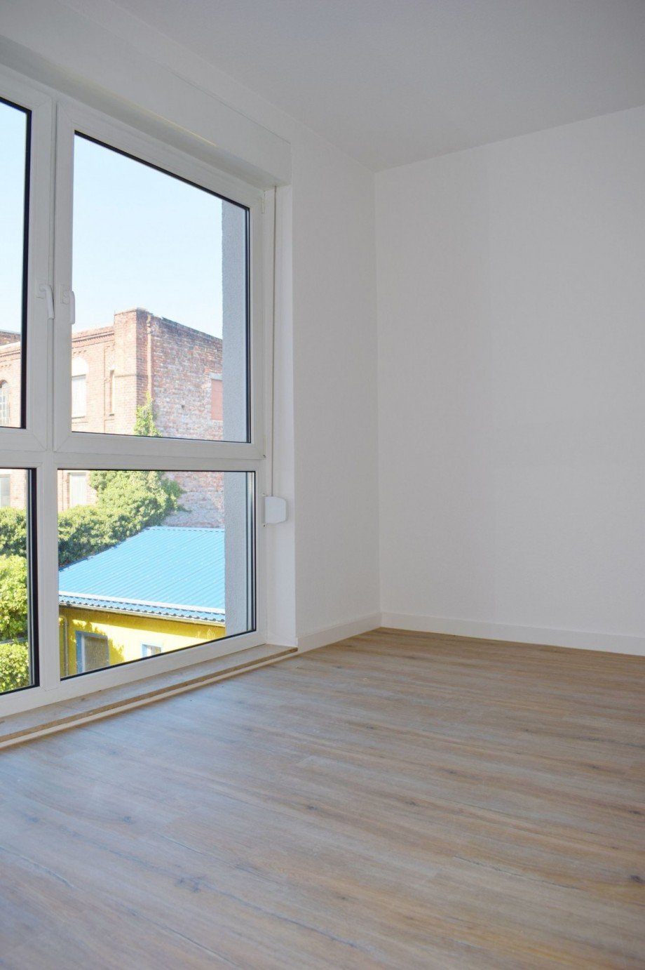 Zimmer Etagenwohnung K�then