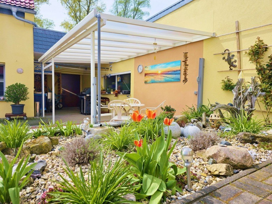 Terrasse Doppelhaush�lfte Ilberstedt