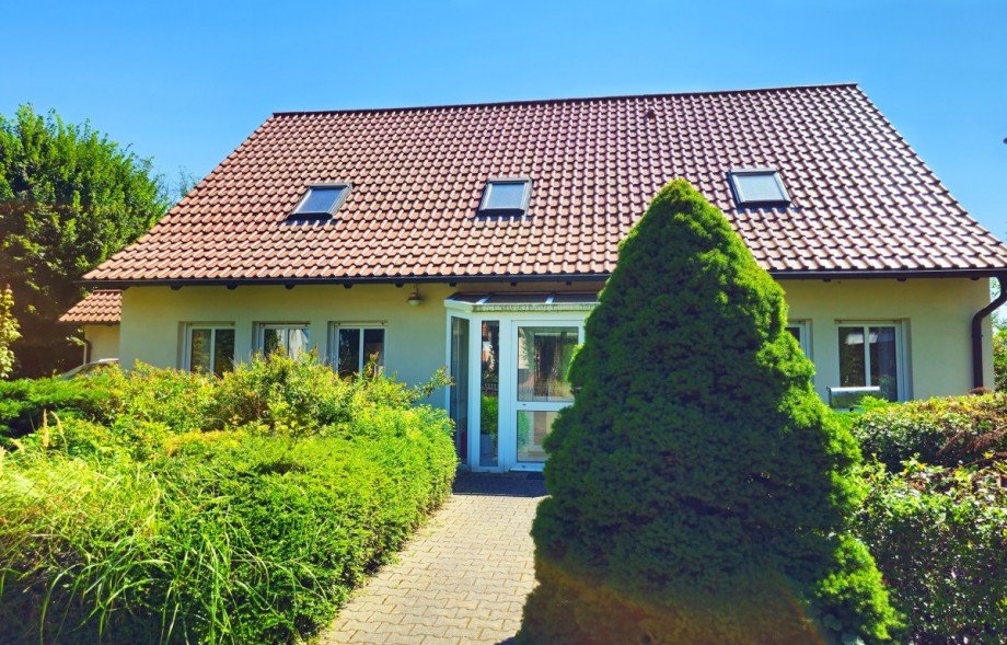 Haus von der Stra�enseite Einfamilienhaus Radegast
