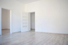 Wohnzimmer Schickes Wohnen mit Balkon!