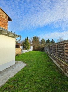 Garten Erstbezug nach Sanierung in Aken - Modernes Reihenhaus mit 5 Zimmern & Garten