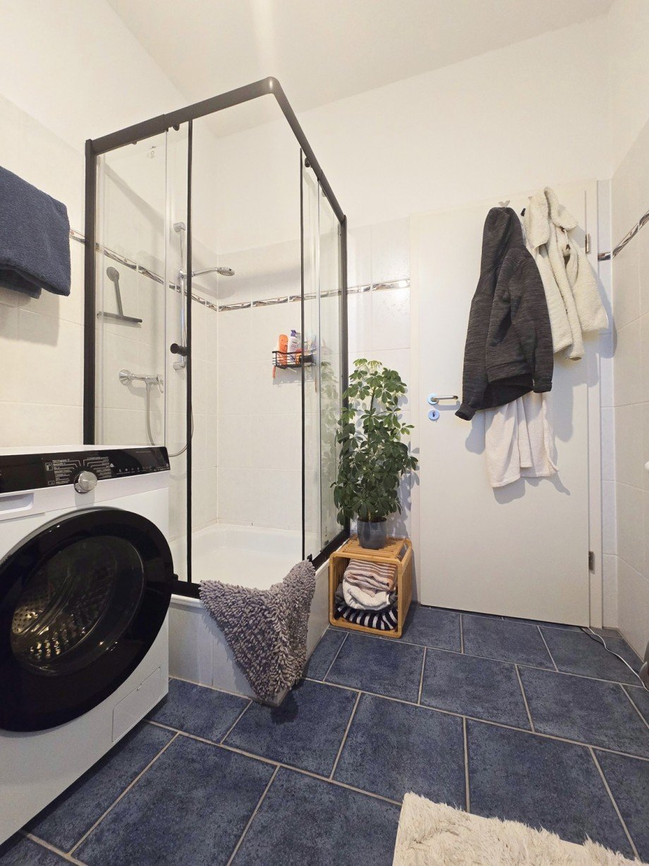 Badezimmer Erdgeschosswohnung K�then (Anhalt)