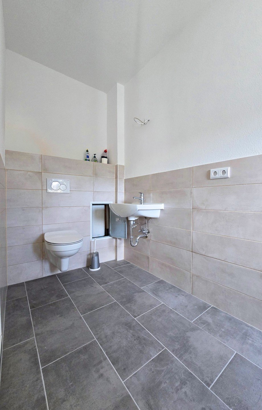 Badezimmer EG Reihenmittelhaus Aken