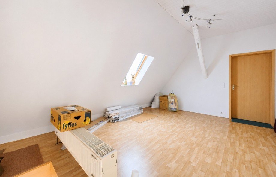 Flur DG Haus Gr�bzig