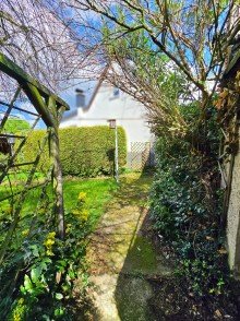 Garten Tolles & gro�es Grundst�ck trifft Entwicklungspotenzial