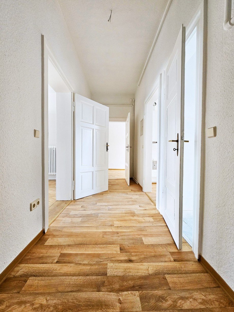 Flur Etagenwohnung K�then (Anhalt)