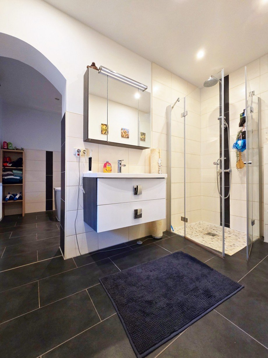 Badezimmer Doppelhaush�lfte Gro� Rosenburg