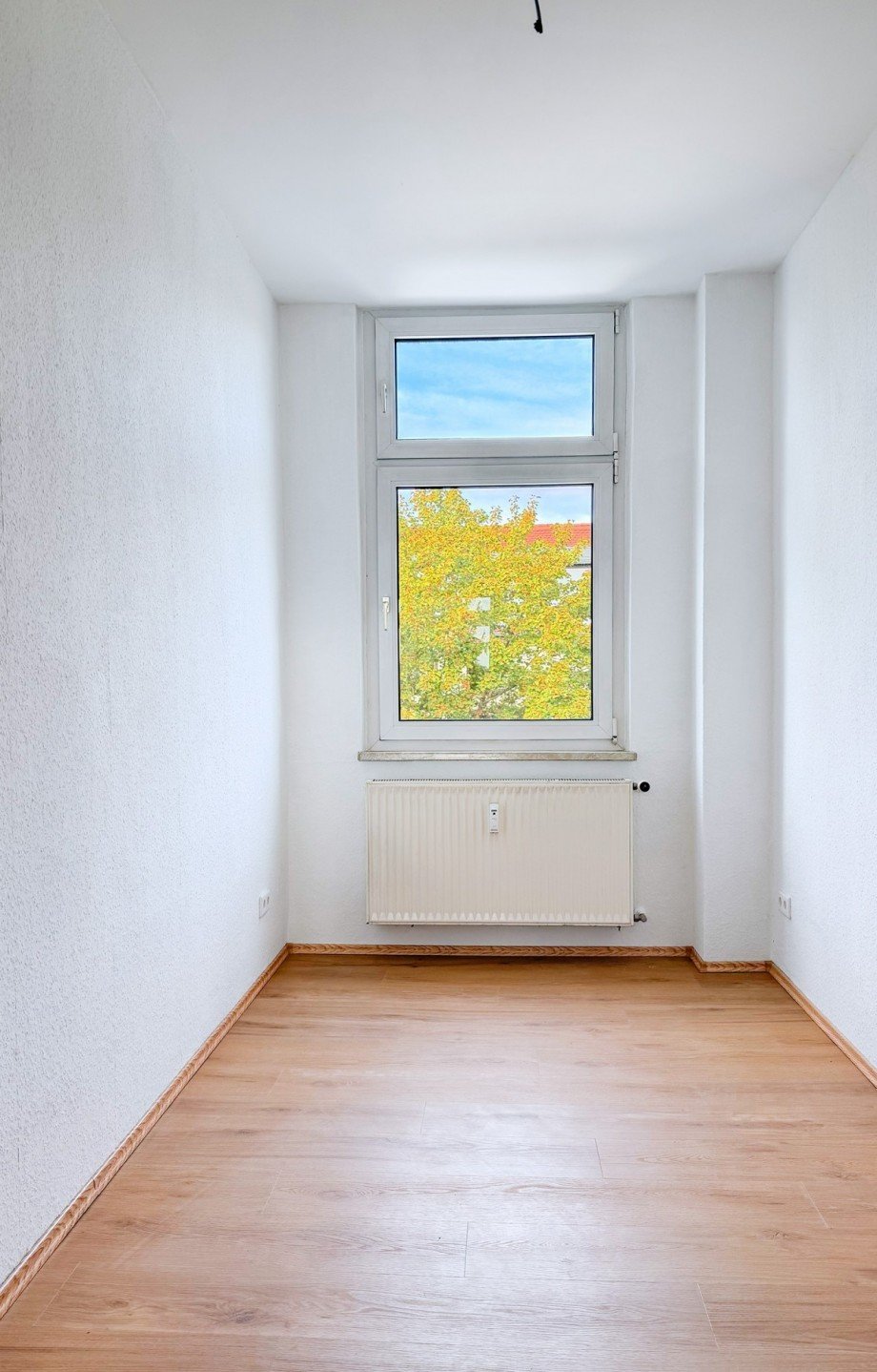 Zimmer Etagenwohnung K�then (Anhalt)