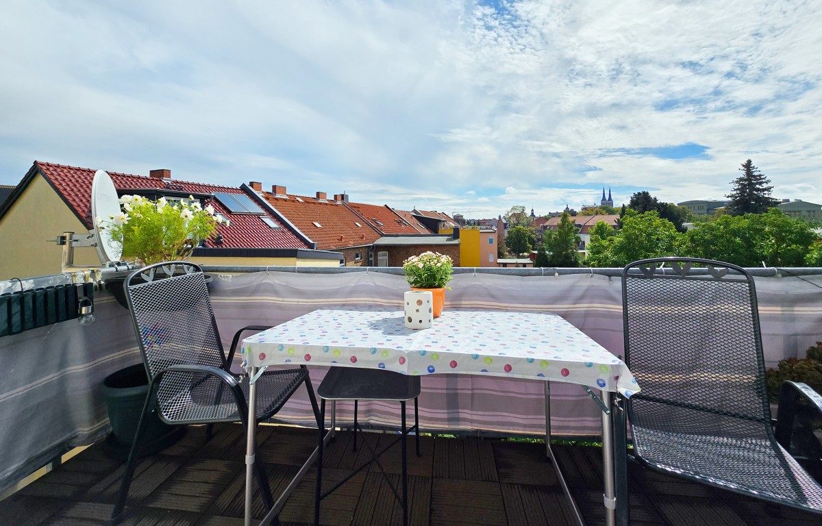 Platz zum Leben und Wohlfühlen - charmante Dachgeschosswohnung in Köthen - Foto 5