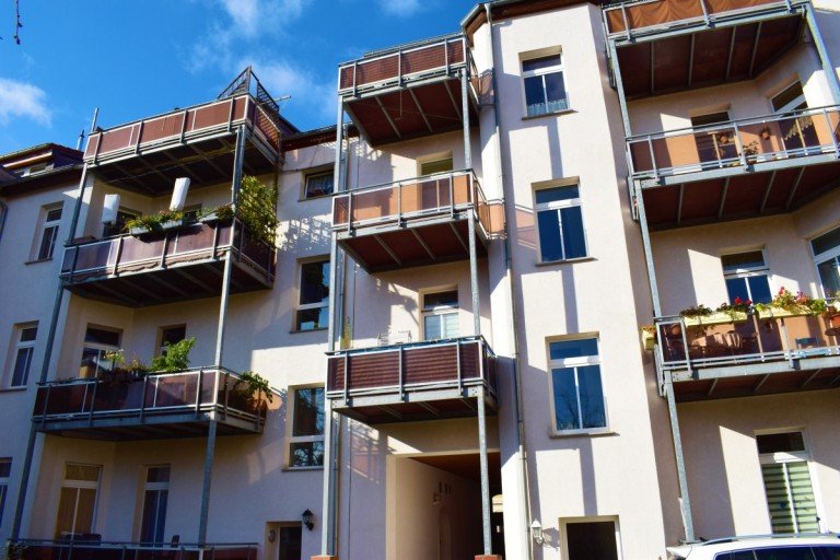 Hinterhof K�then (Anhalt) - K�then Dachgeschosswohnung Ihre Kapitalanlage wartet auf Sie!