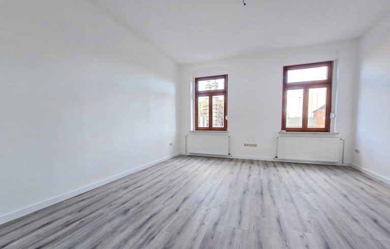 Zimmer 1 Bernburg (Saale) Etagenwohnung Frisch saniert & sofort bezugsbereit - attraktive 3-Zimmer-Wohnung in Bernburg