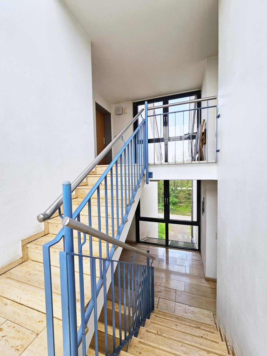 Treppenhaus 2 Dachgeschosswohnung K�then (Anhalt)