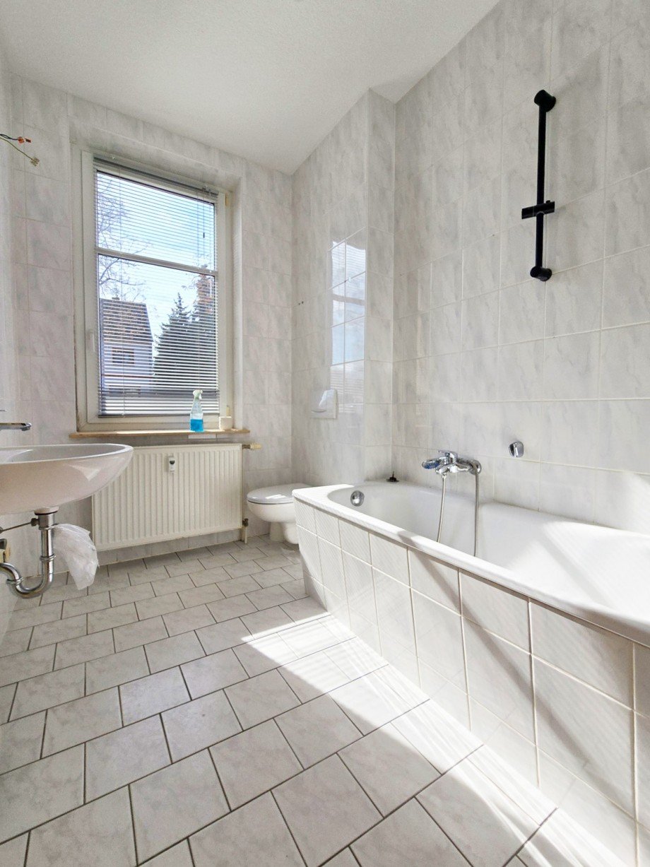Badezimmer Erdgeschosswohnung K�then (Anhalt)