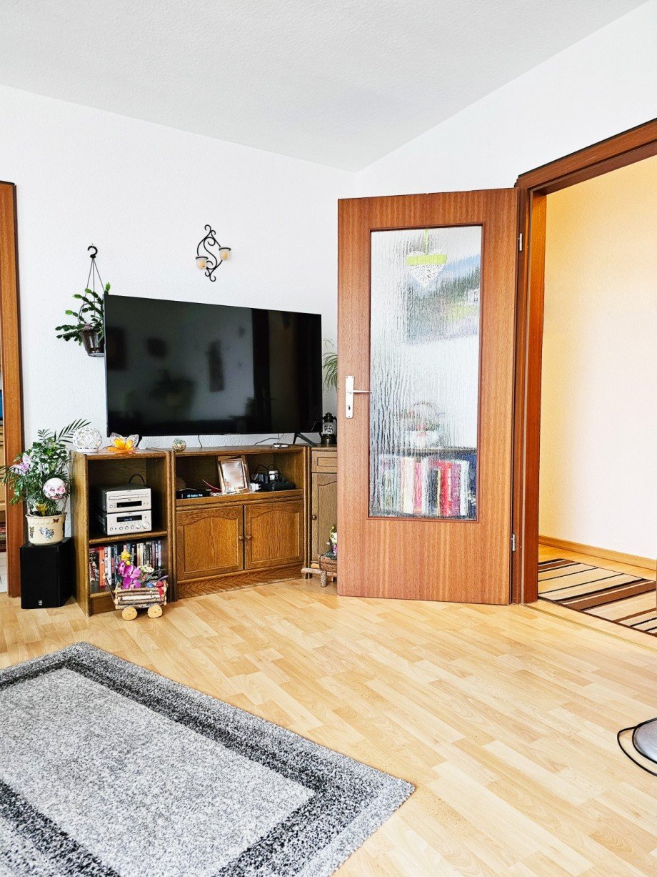 Wohnzimmer Etagenwohnung K�then (Anhalt)