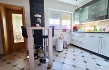 Whg 3 K�che Solides Mehrfamilienhaus mit 4 Einheiten - Attraktive Kapitalanlage in K�then