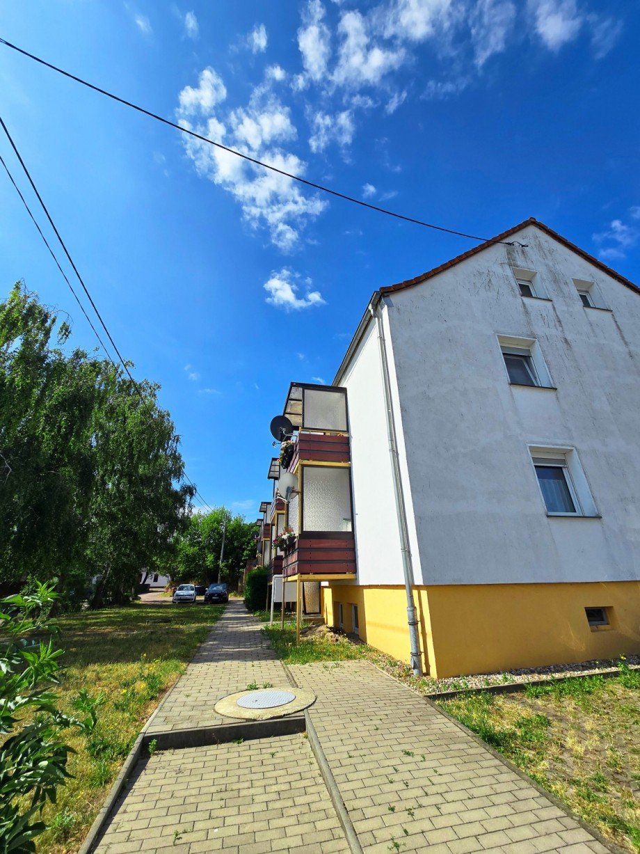 Wohnkomplex Etagenwohnung K�nnern