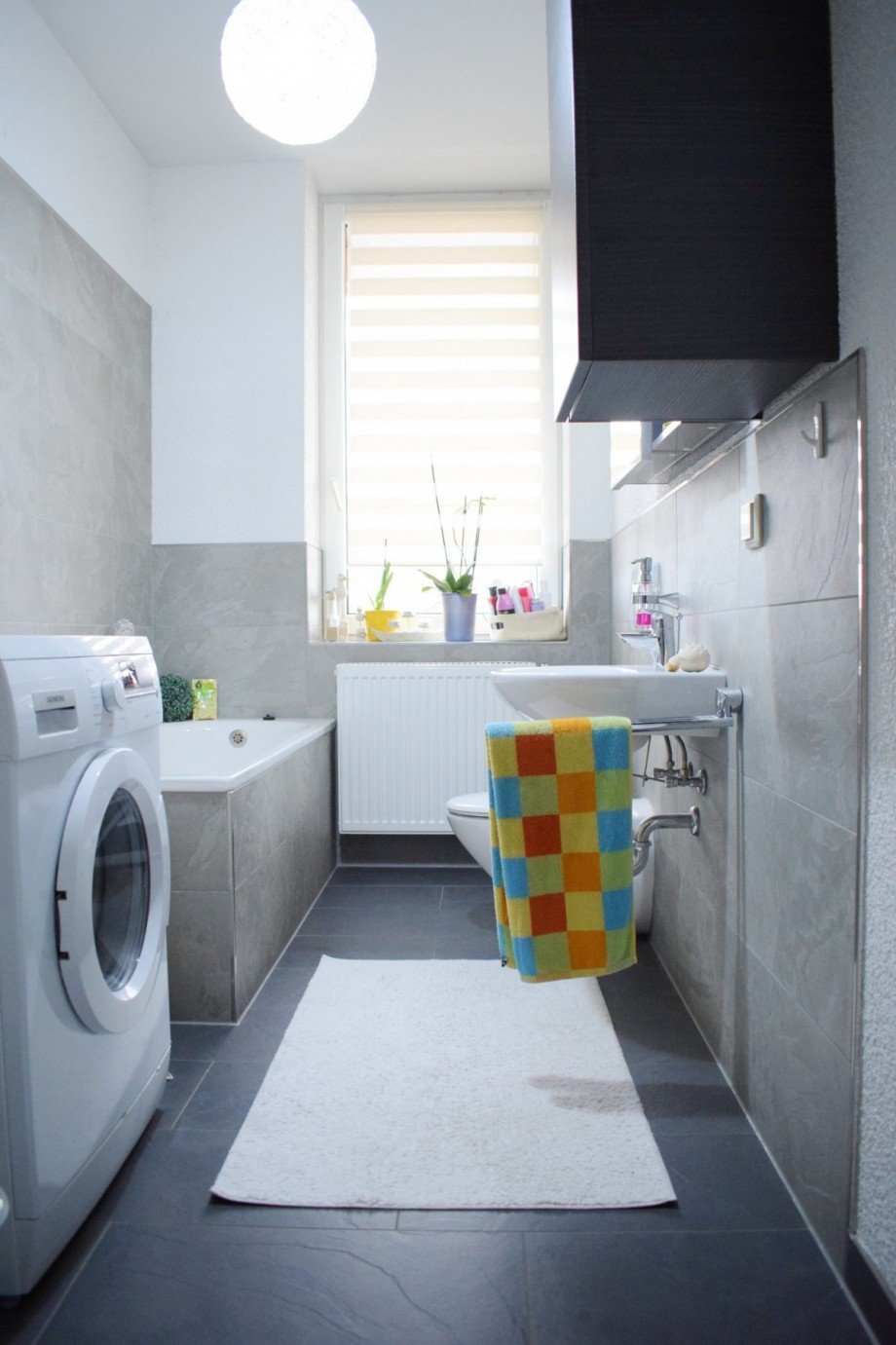 Badezimmer 1.OG Mehrfamilienhaus K�then (Anhalt)