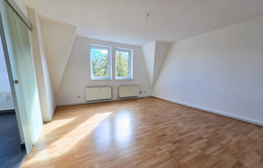 Zimmer Dachgeschosswohnung K�then (Anhalt)