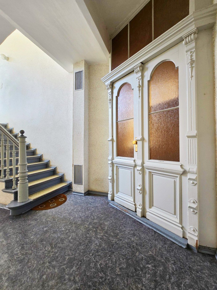 Treppenhaus EG Wohn- / Gesch�ftshaus K�then (Anhalt)
