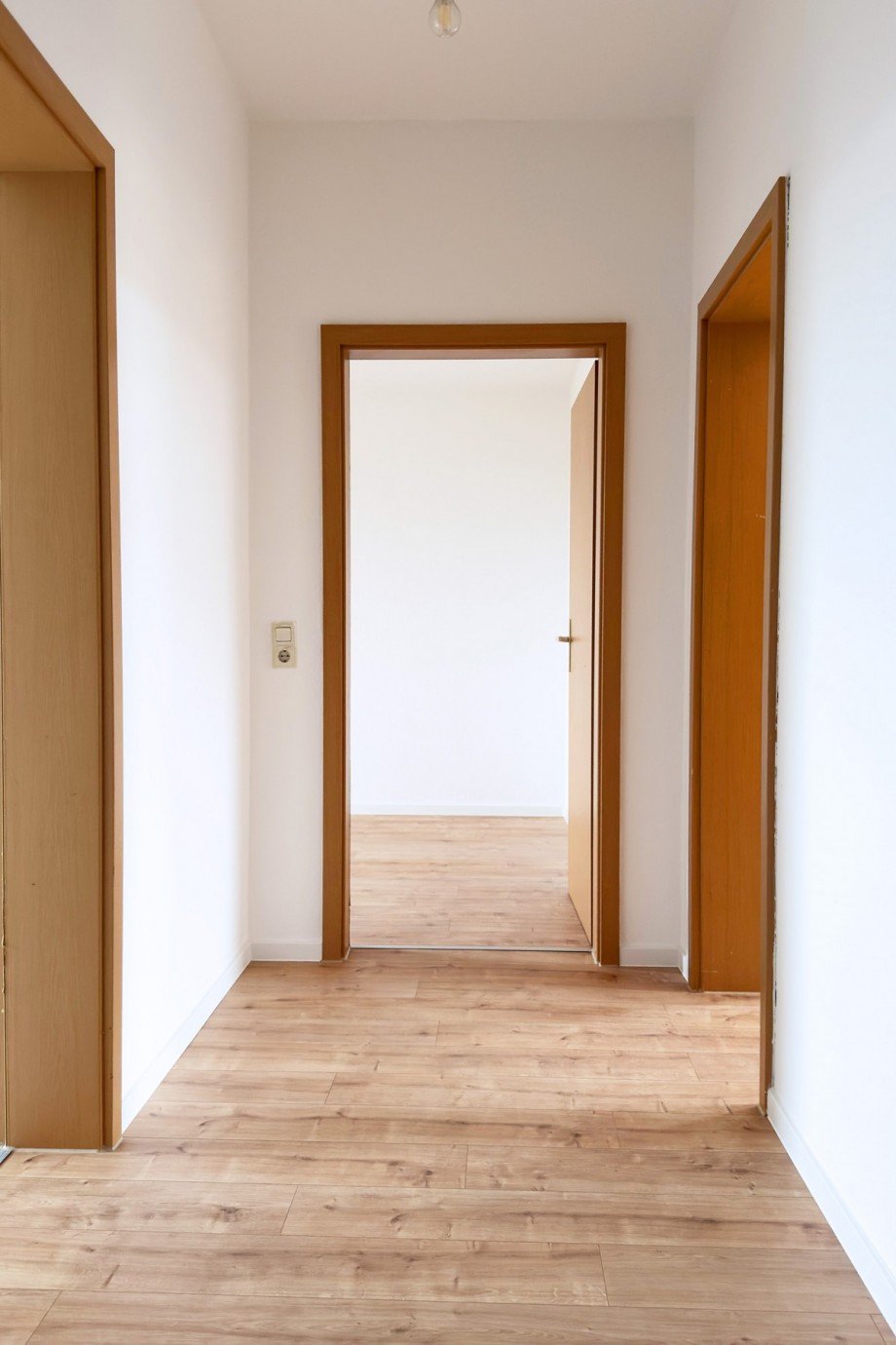 Flur Etagenwohnung K�then (Anhalt)