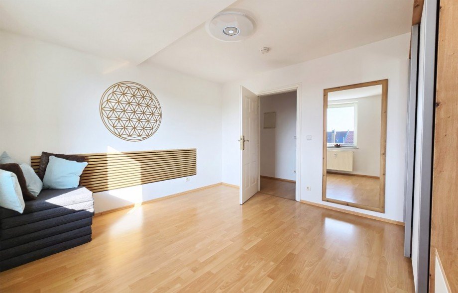 Schlafzimmer Dachgeschosswohnung K�then (Anhalt)