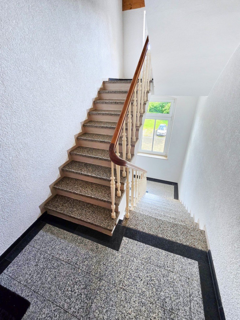 Hausflur Etagenwohnung K�then (Anhalt)