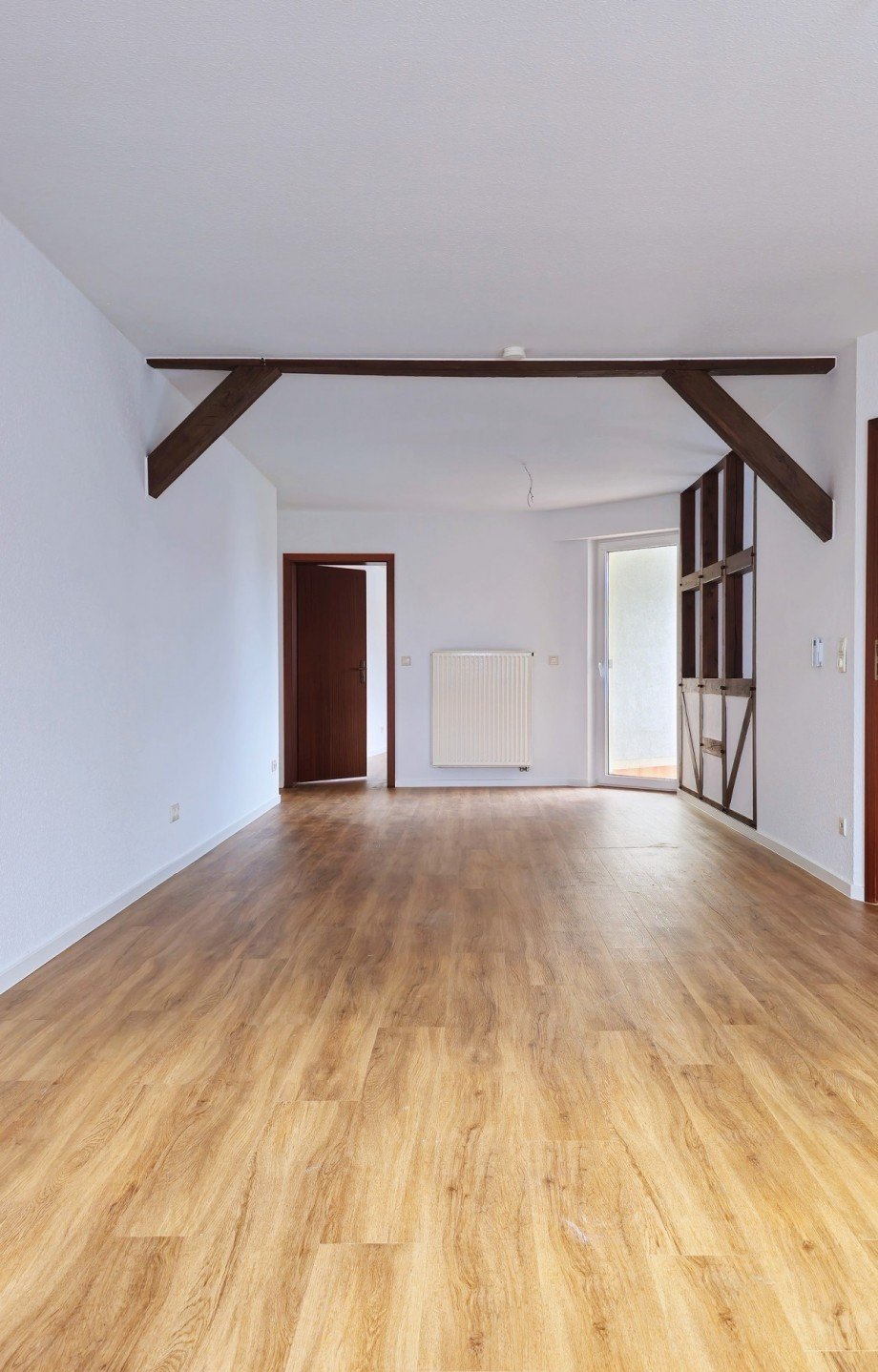 Zimmer Dachgeschosswohnung K�then (Anhalt)