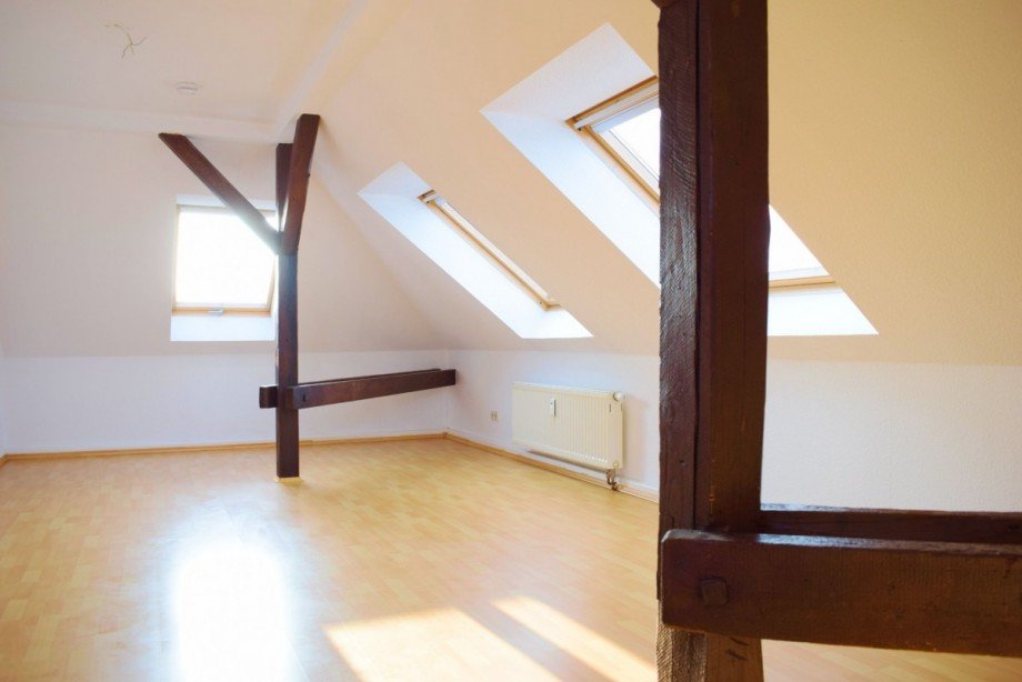 Wohnbereich Dachgeschosswohnung K�then (Anhalt)