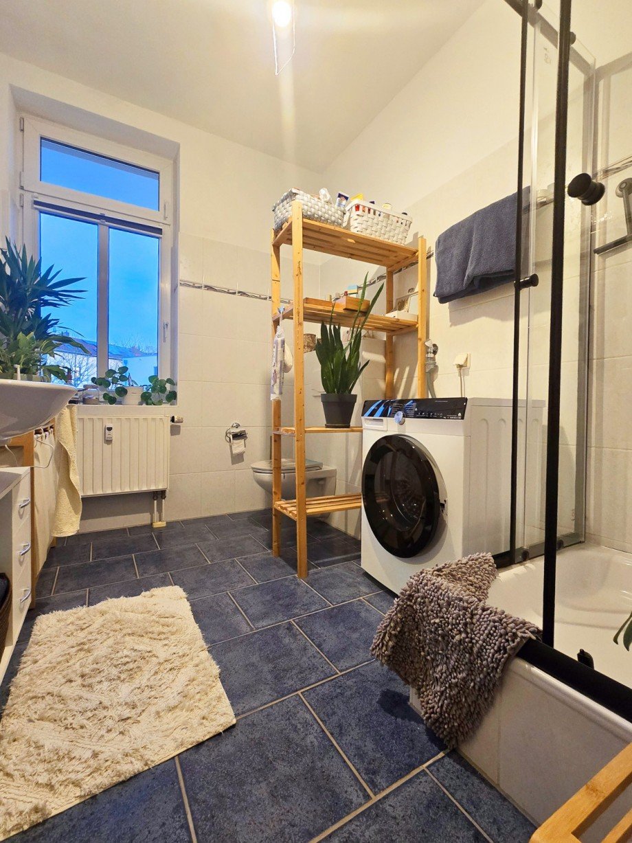 Badezimmer-2 Erdgeschosswohnung K�then (Anhalt)