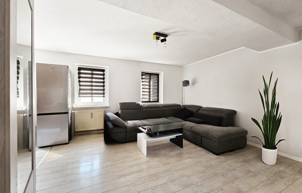 Zentral gelegen und mit Gemeinschafts-Dachterrasse - Photo 1
