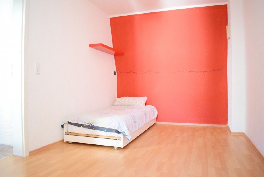 Schlafzimmer Dachgeschosswohnung K�then (Anhalt)