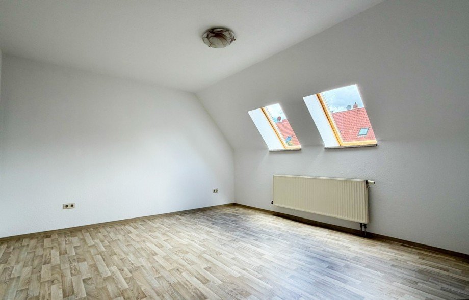Zimmer Dachgeschosswohnung K�then (Anhalt)