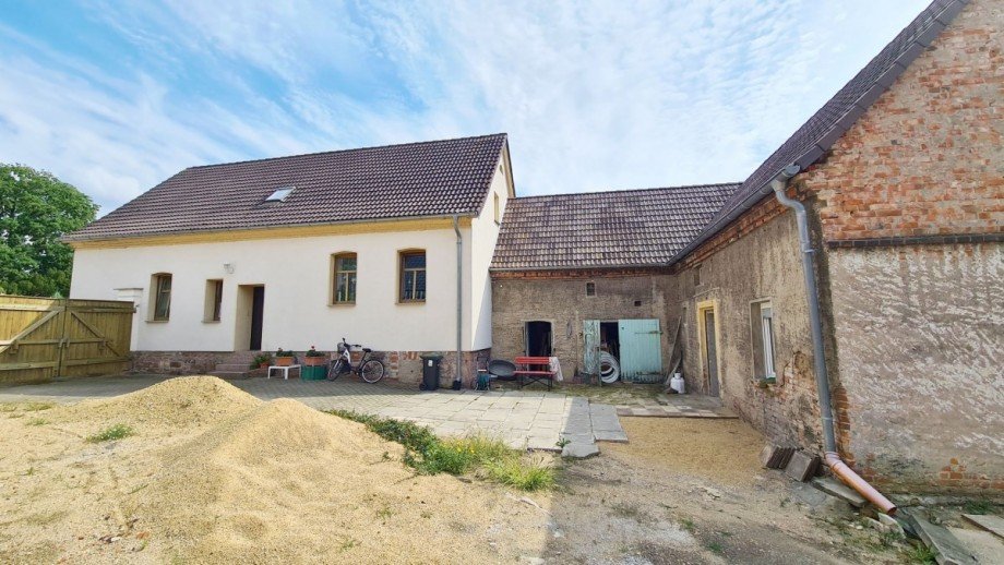 Haus und Nebenhaus Zweifamilienhaus G�rzig