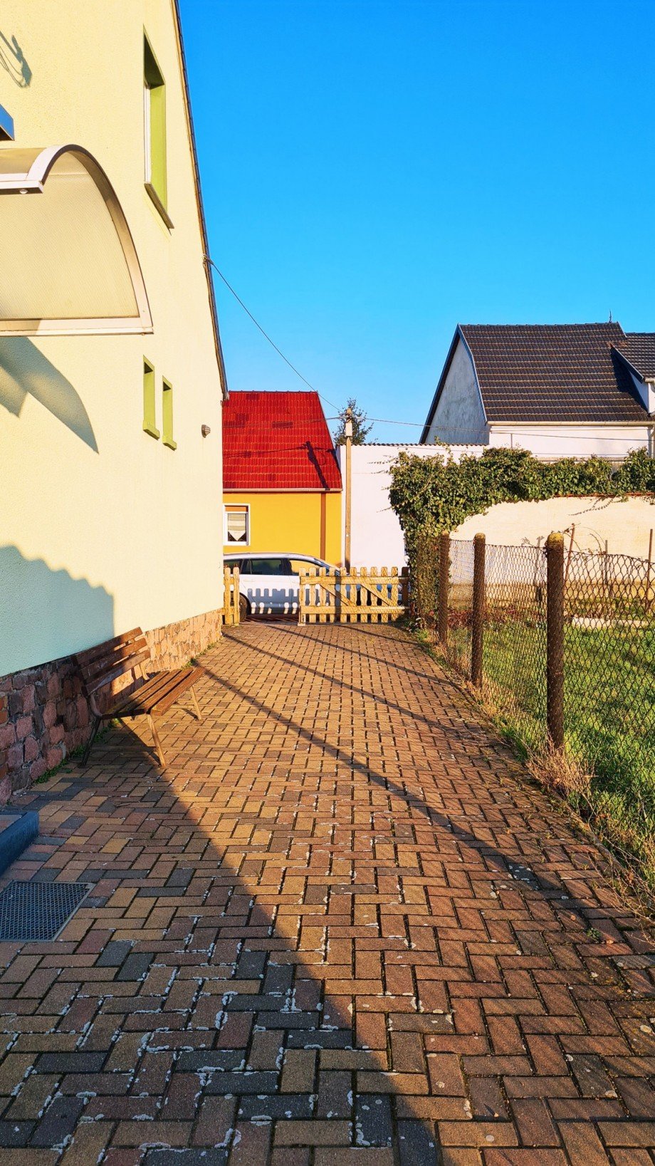 Einfahrt Einfamilienhaus Osternienburger Land