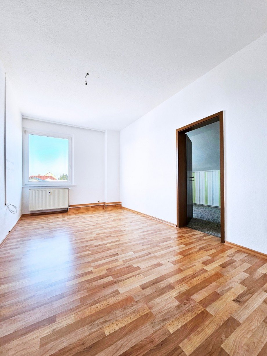 Zimmer 1 Wohnung Z�rbig