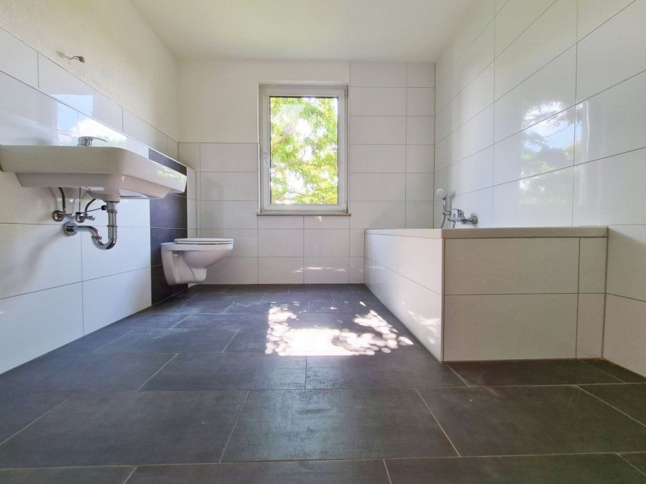 Bad Etagenwohnung Dessau-Ro�lau