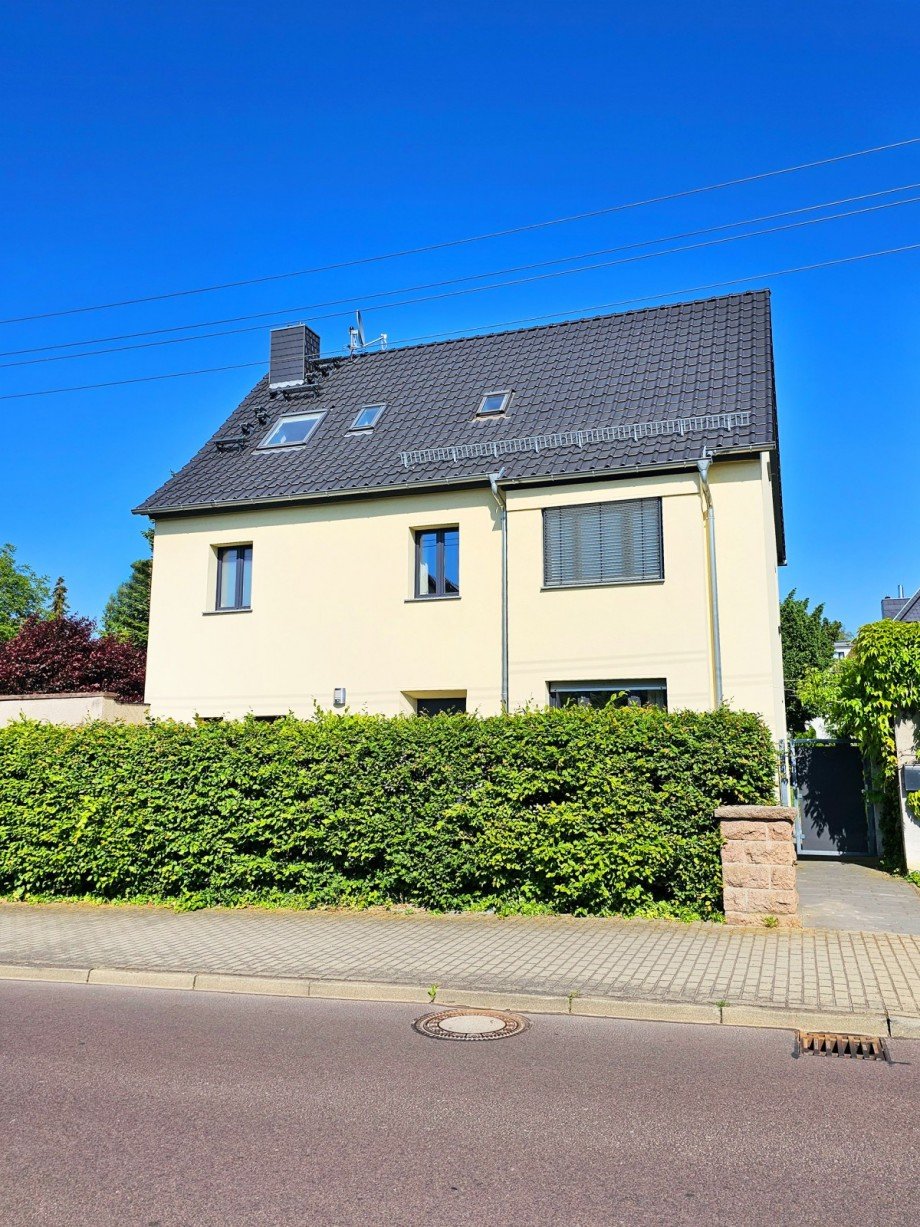 Ansicht Stra�e Einfamilienhaus K�then (Anhalt)