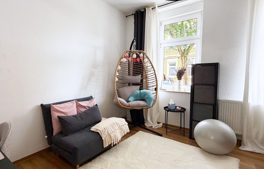 Zimmer Erdgeschosswohnung K�then (Anhalt)