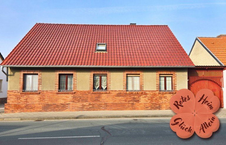 Rotes Heim - Gl�ck allein Osternienburger Land Einfamilienhaus Rotes Heim, Gl�ck allein - Viel Platz f�r Familientr�ume in Maxdorf!