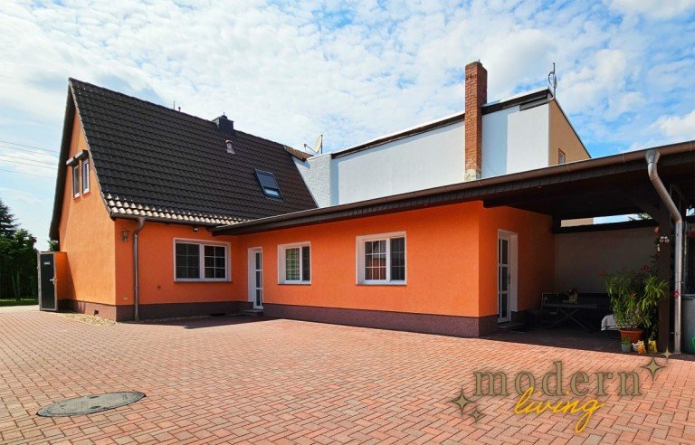 Titelbild Radegast - Radegast Doppelhaush�lfte Moderne Doppelhaush�lfte in Radegast