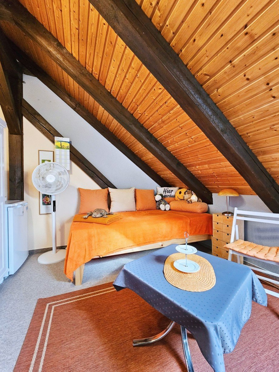 Zimmer Dachgeschosswohnung K�then (Anhalt)