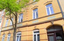 Wohnhaus Top Lage: 3-Zimmer mit Balkon im Zentrum von K�then!