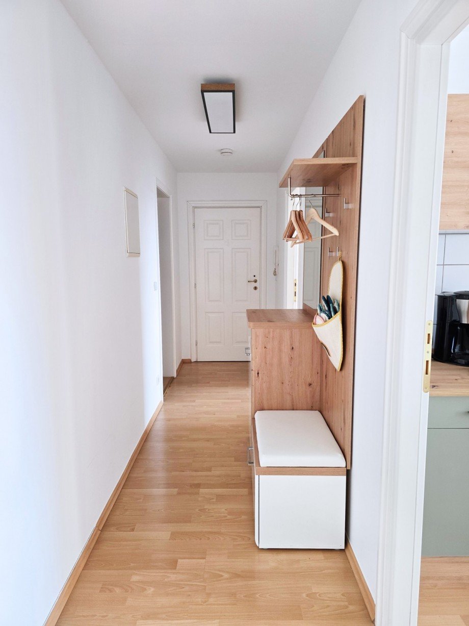 Flur Dachgeschosswohnung K�then (Anhalt)